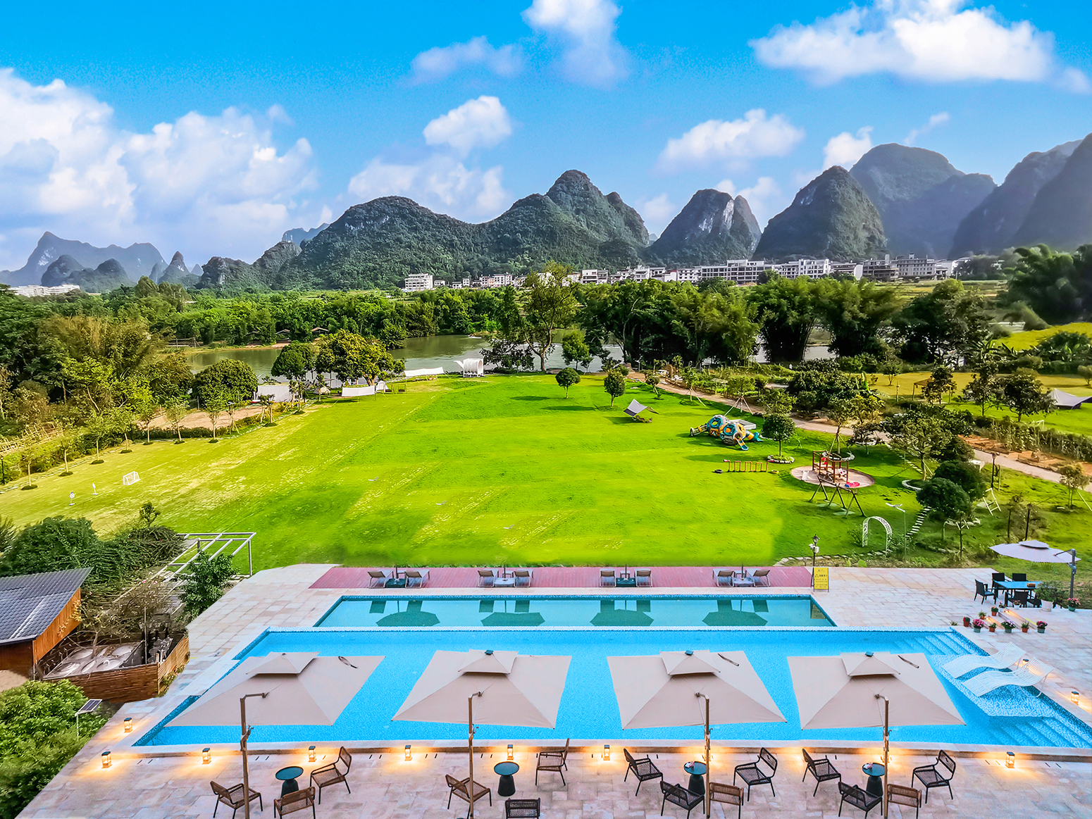Yangshuo Yuyuan Resort （Shili Gallery &Yulong River）