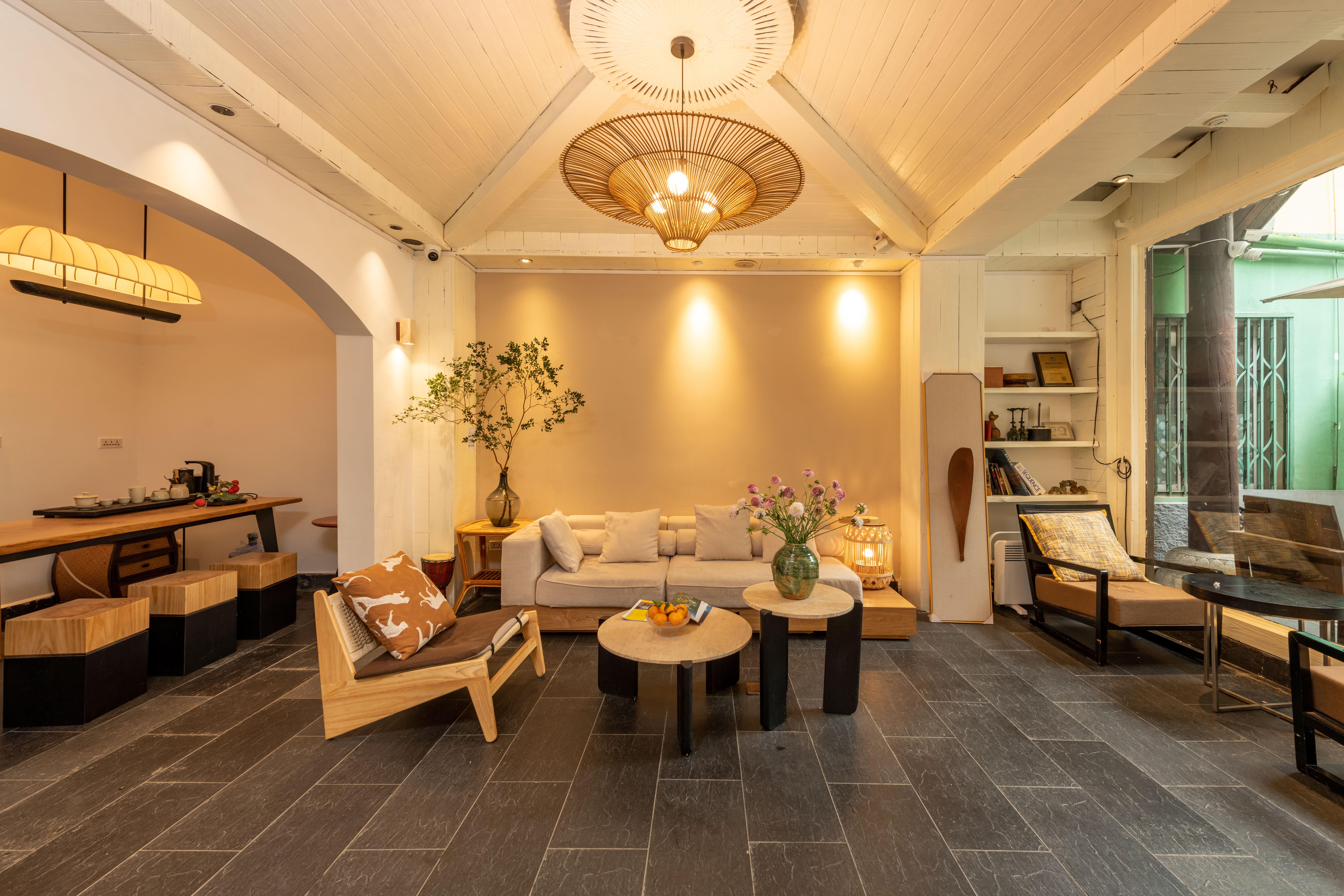 Shanzhiyu Chinese Inn (Yangshuo West Street)