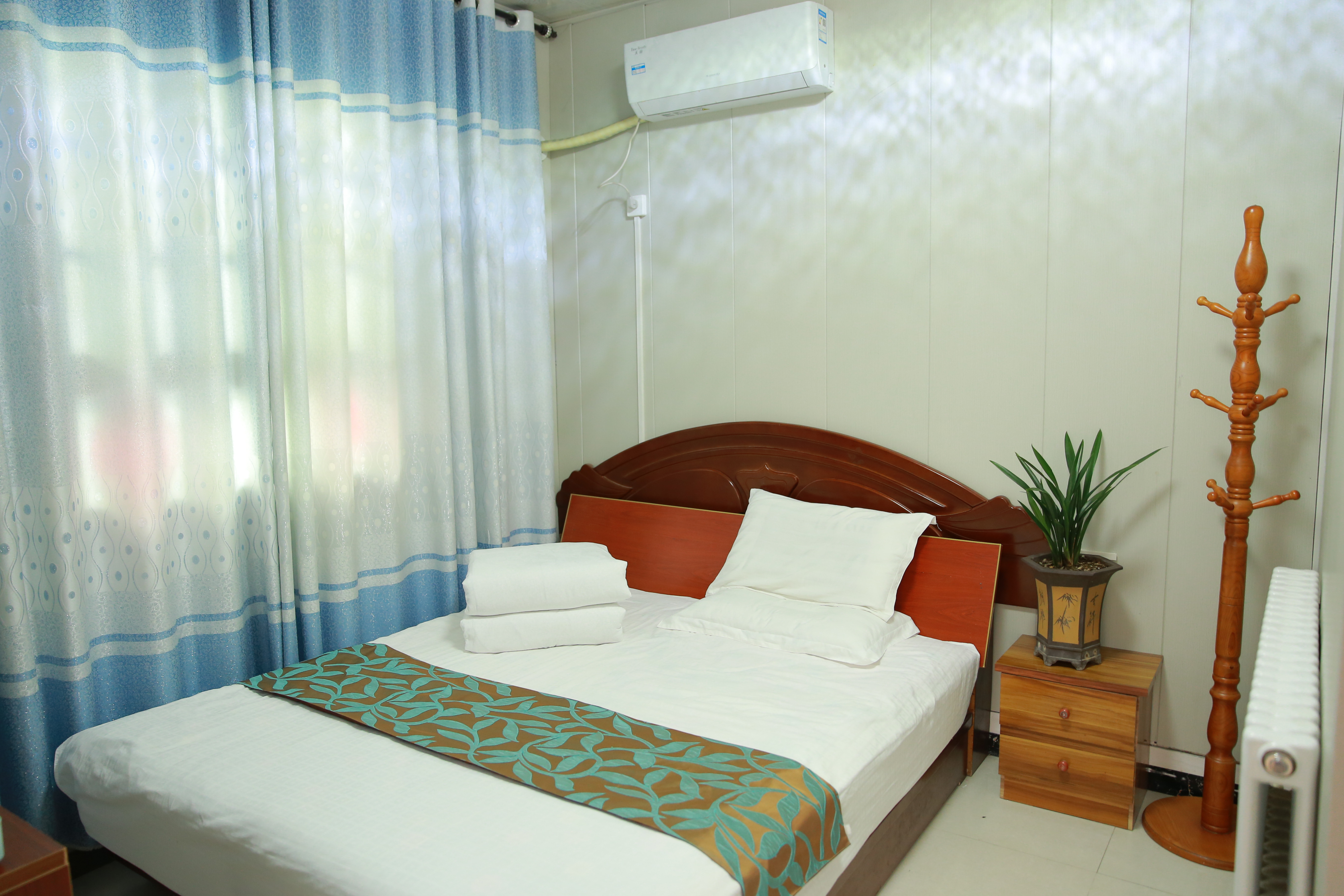 Xi'an Terracotta Warriors and Horses Tiantian Hotel