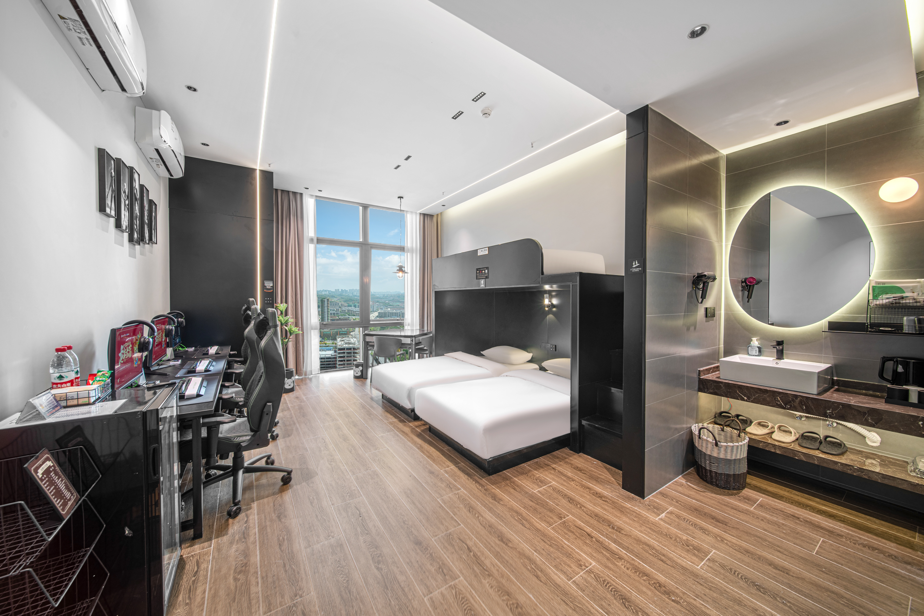 Your Youer E-sports Hotel (Chongqing Jiangbei International Airport Central Park)