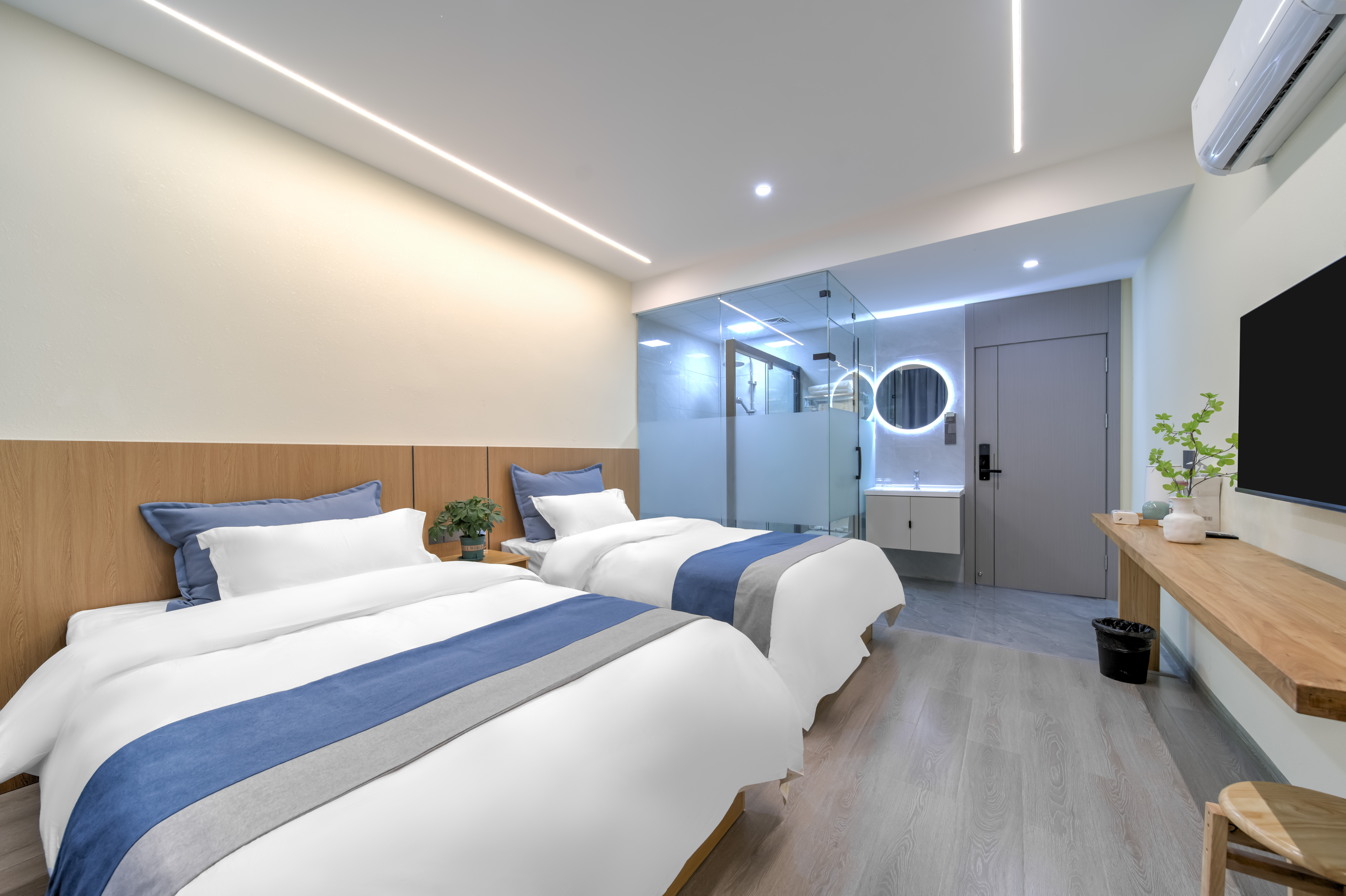 Linghua Homestay (Huangshan South Gate Transfer Center)