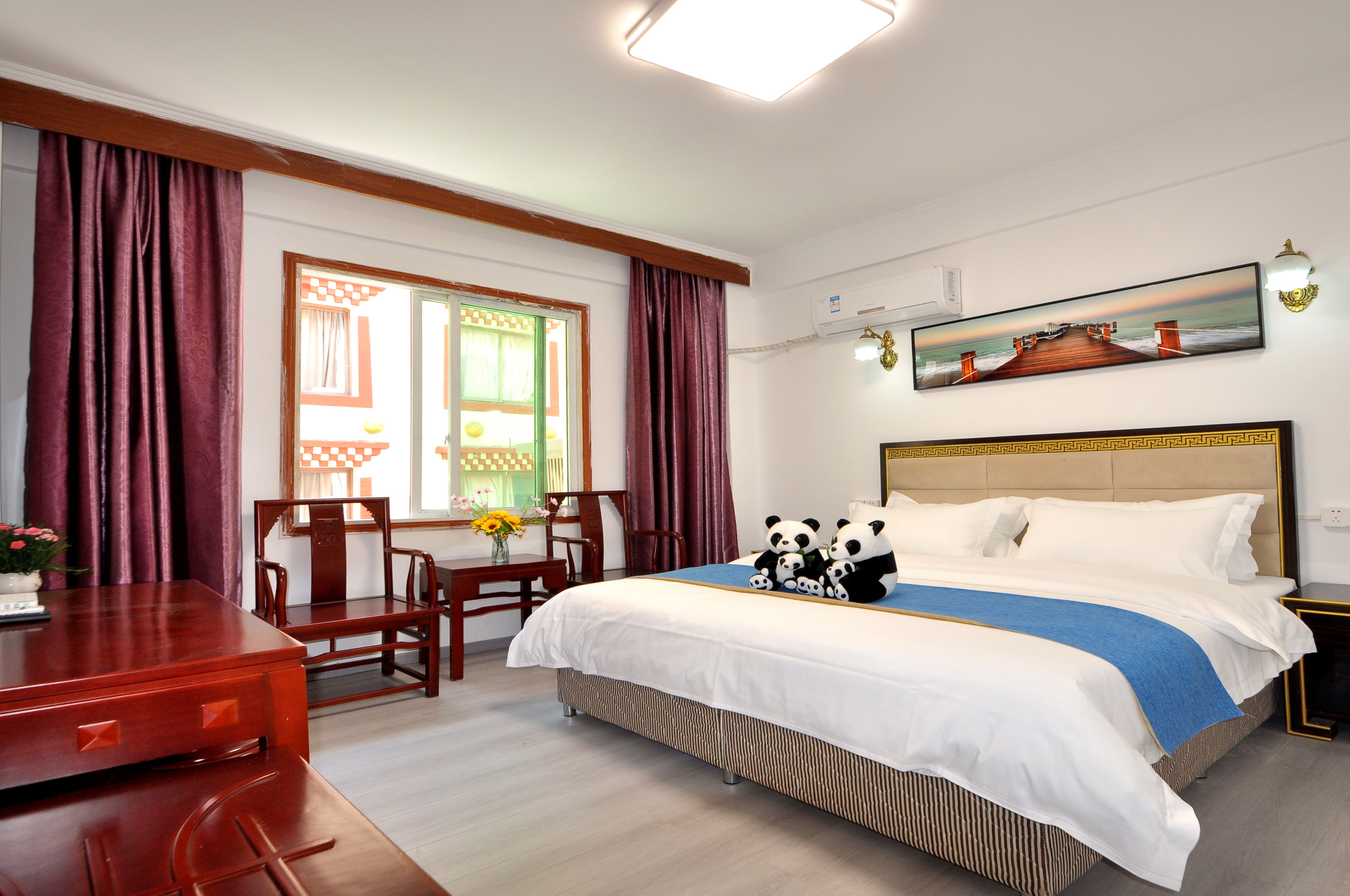 Jiuzhaigou Old Story Hotel