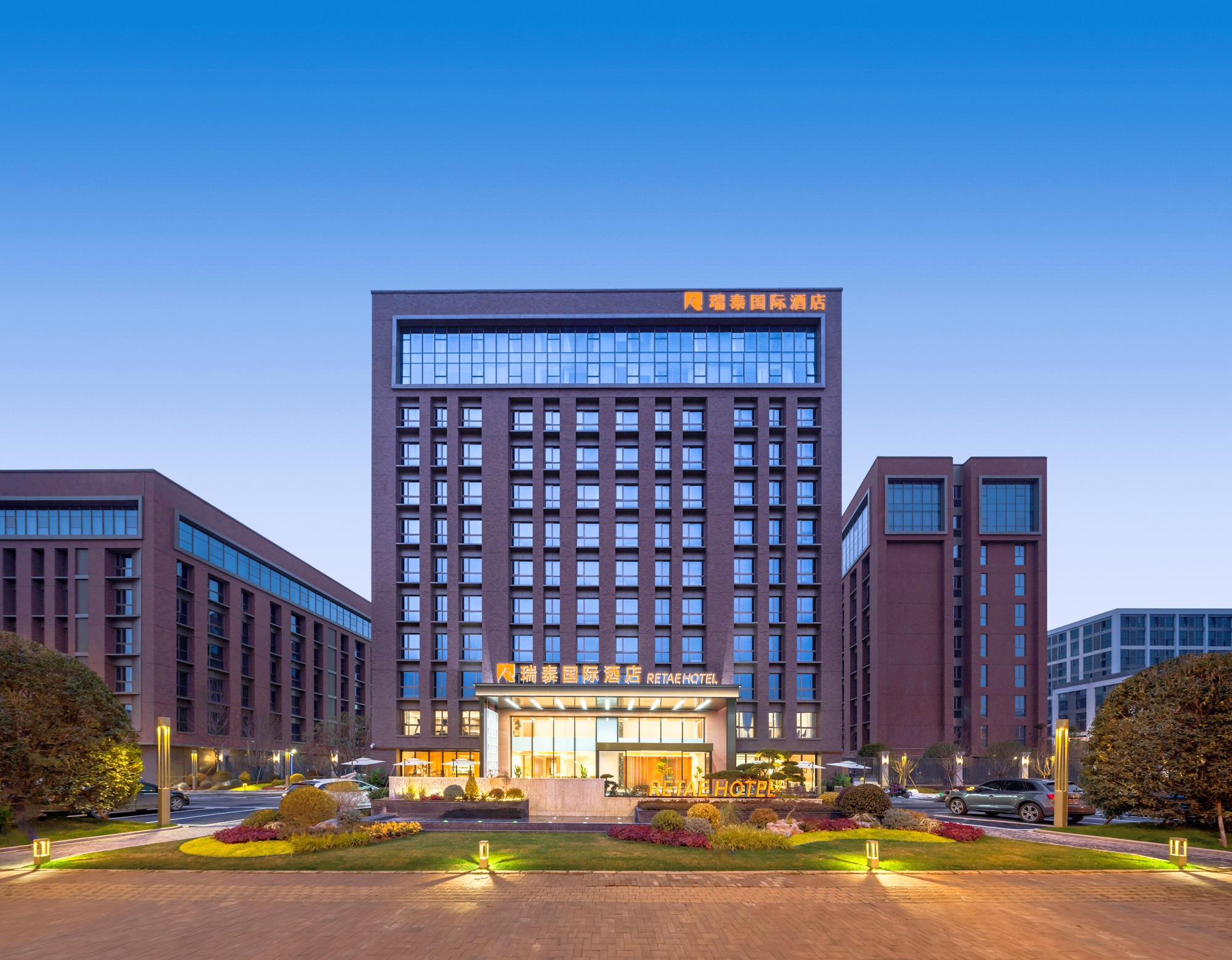 Ruitai International Hotel (Wuhan Tianhe Airport Aviation Headquarters Subway Station)