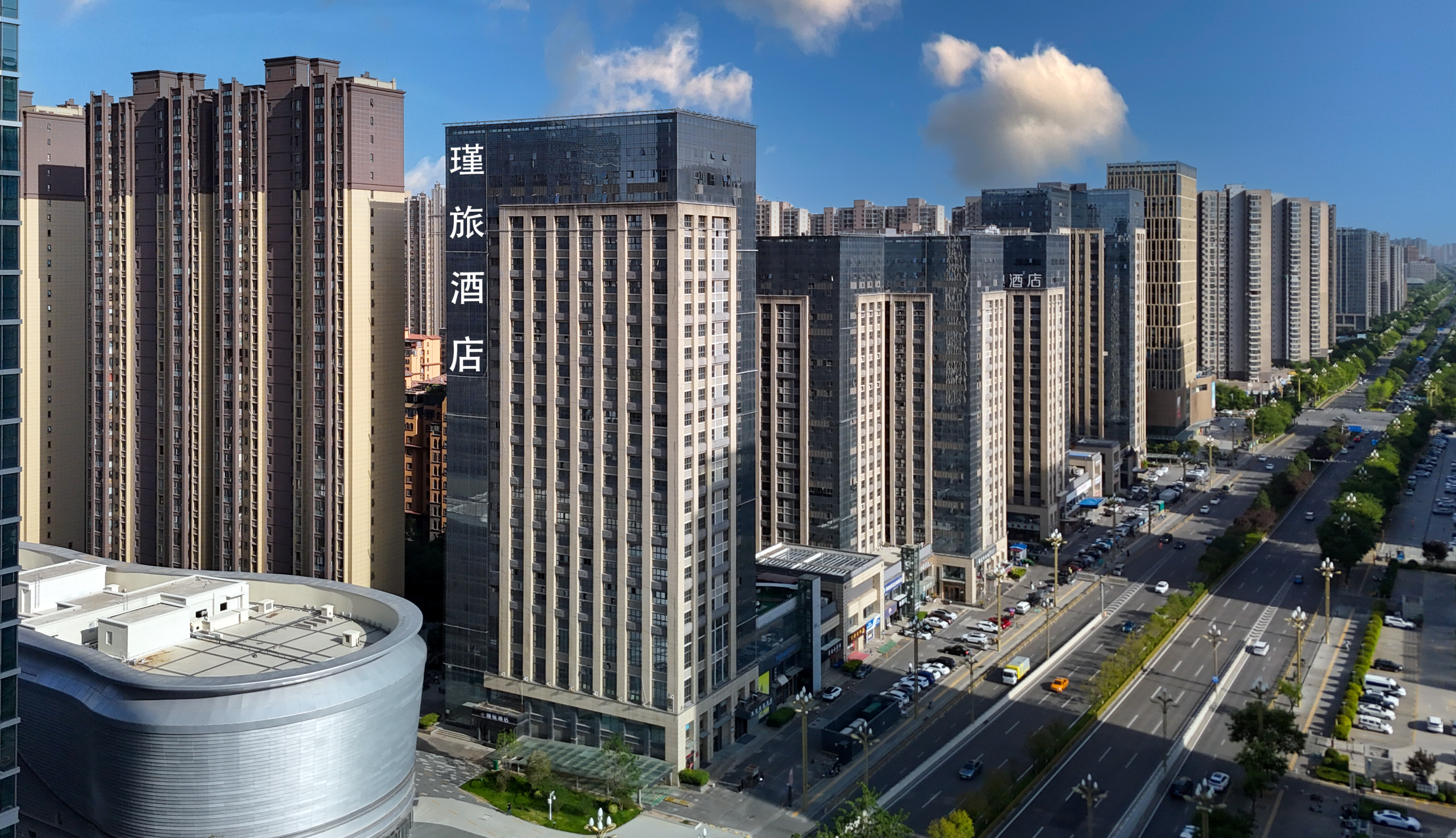 Jinlv Hotel (Xi'an North Railway Station Beiyuan Subway Station Store)