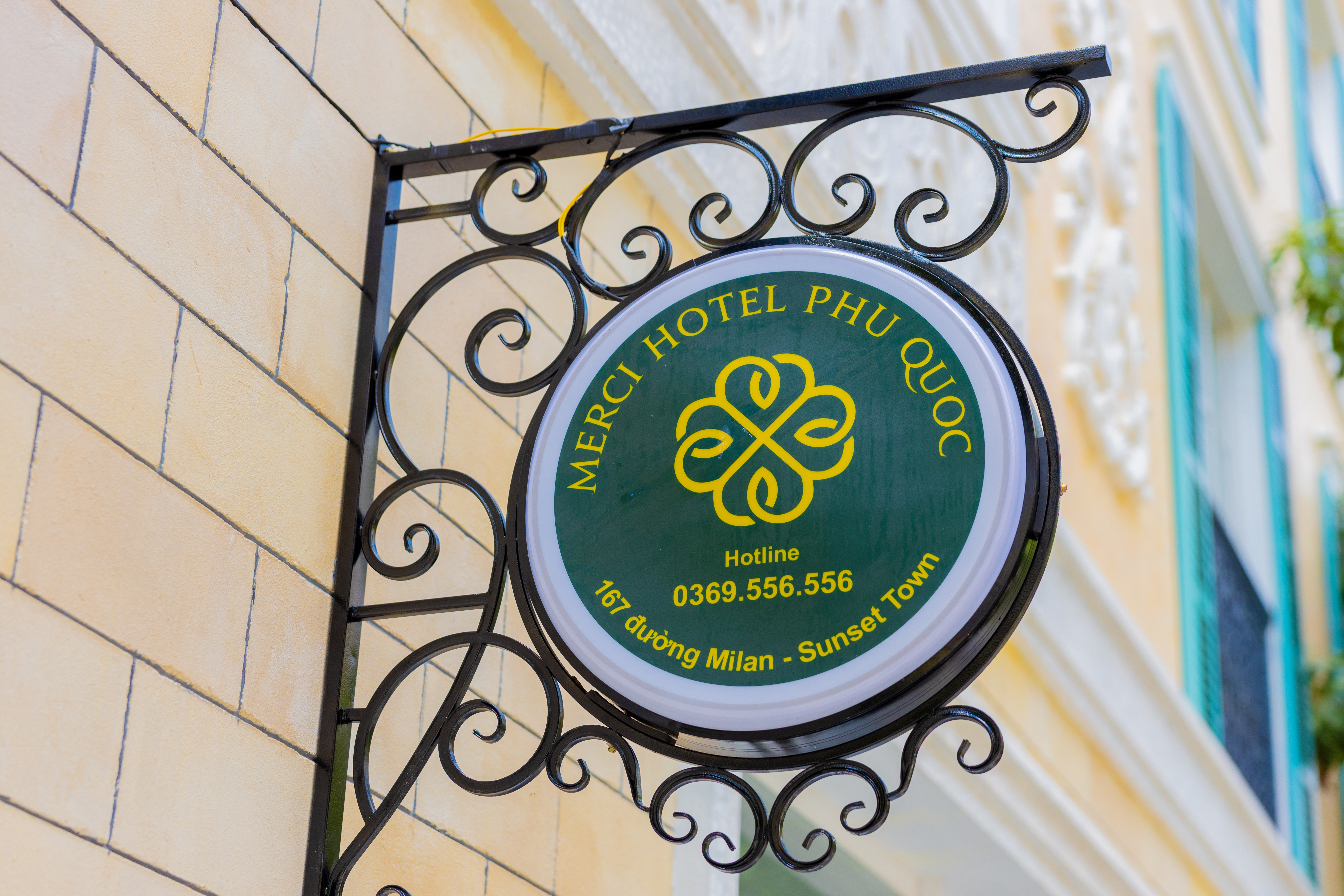 Merci Sunset Town Phu Quoc