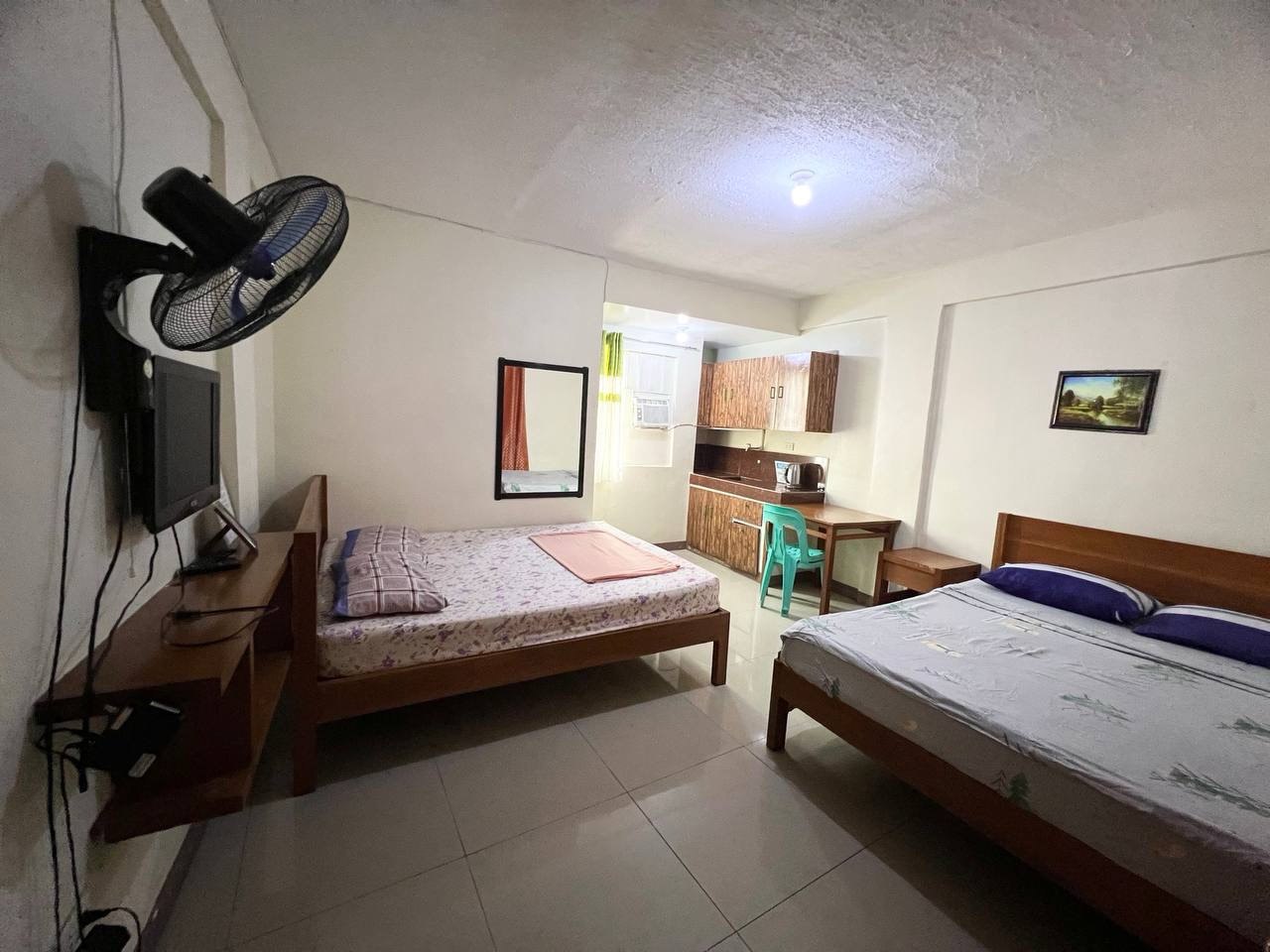 JEMZ Tagaytay Budget Transient