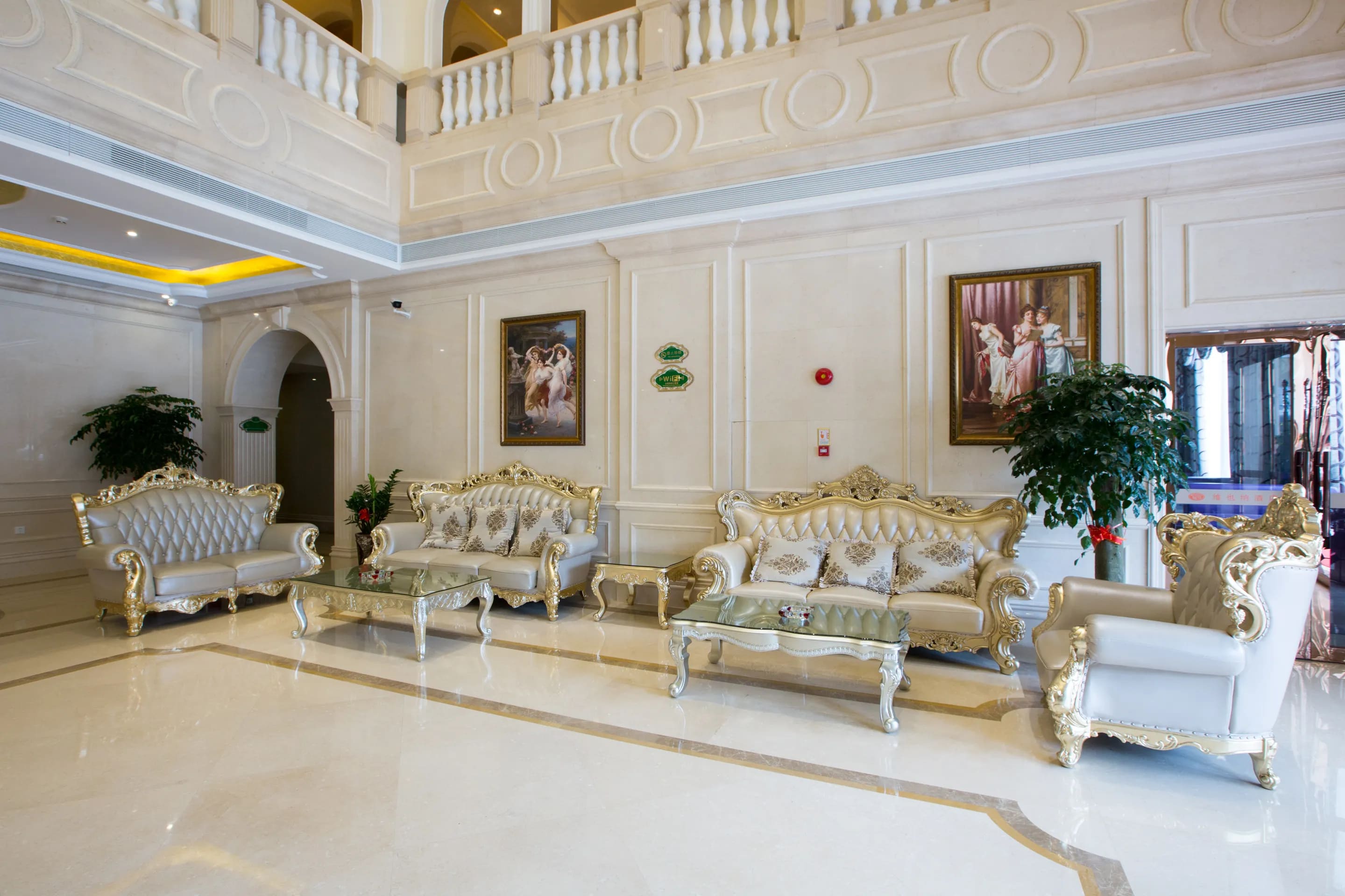 Photos of Vienna Hotel Guangzhou Huadu Cultural Tourism City Shiling shop · Stays