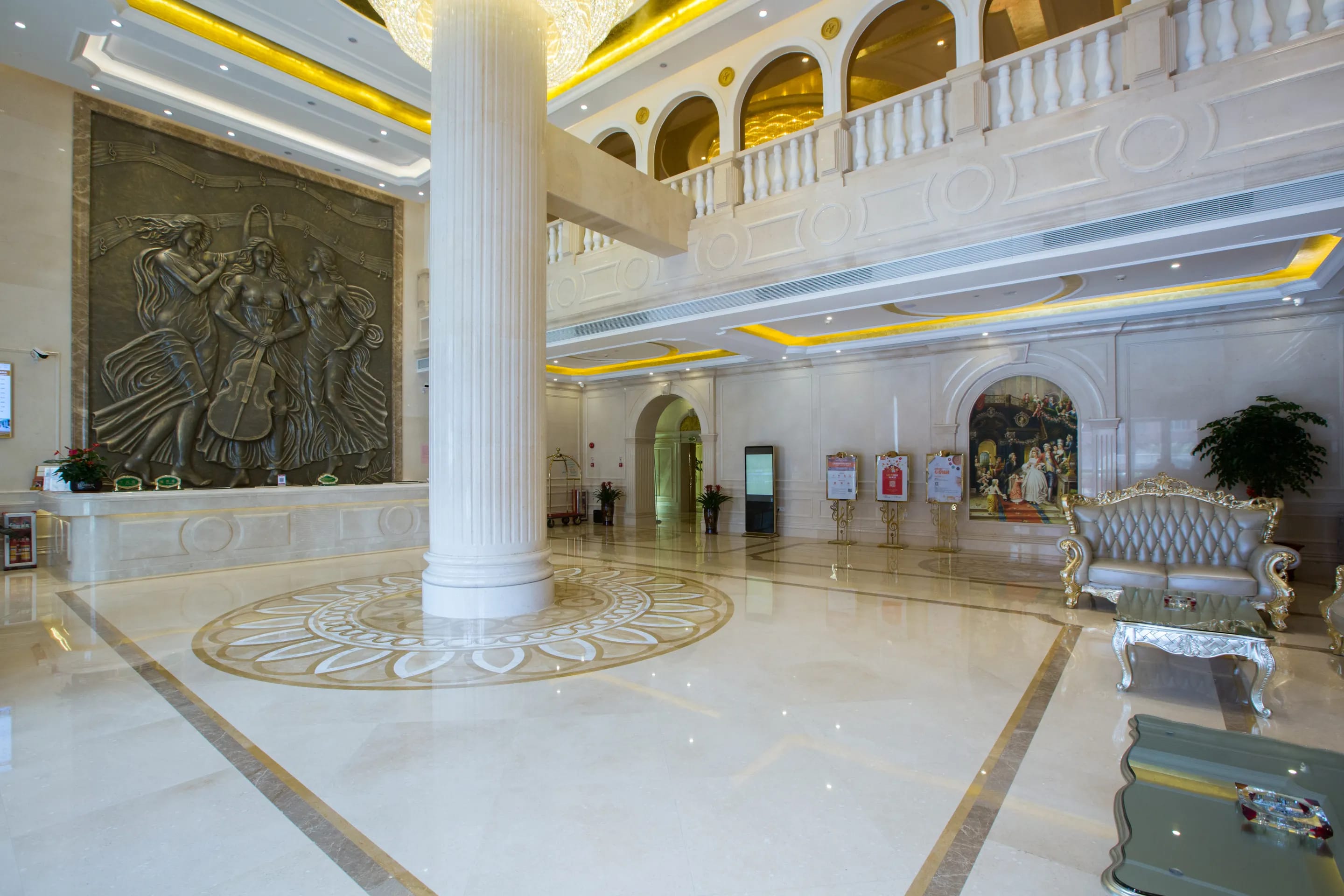 Photos of Vienna Hotel Guangzhou Huadu Cultural Tourism City Shiling shop · Stays