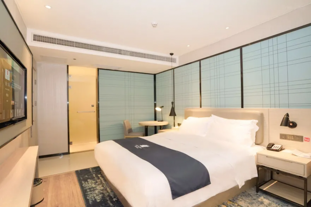 Photos of Echarm Hotel Guangzhou Gangding Metro Station Jinan University · Stays