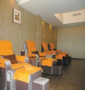 Photos of Vienna International Hotel Guangzhou South Railway Station Zhongcun Metro Station · Stays