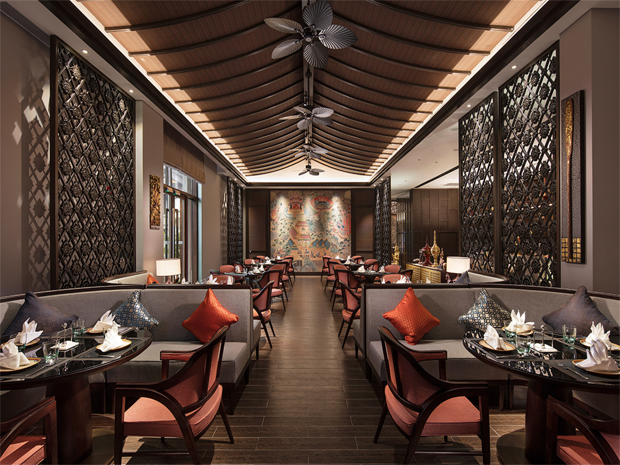 Steigenberger Guangzhou · Dining spaces