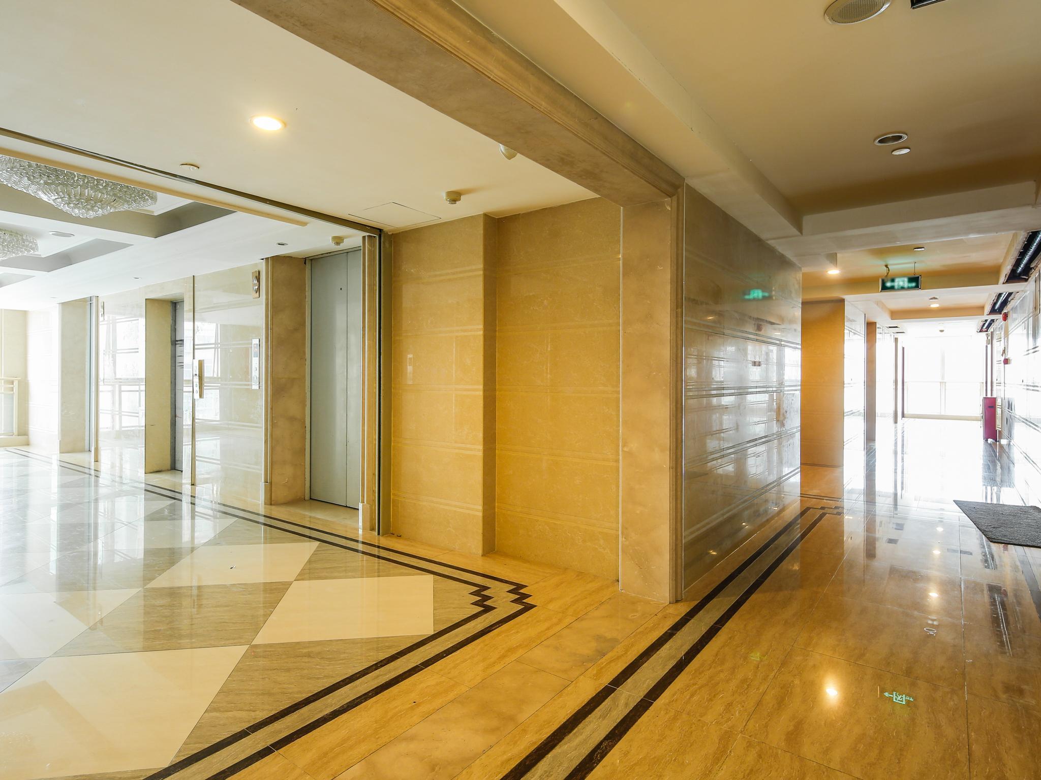 WAIFIDEN Guangzhou HaiZhu Square WanYi Apartment-Canton Fair Free Shuttle Bus · Hotel setting