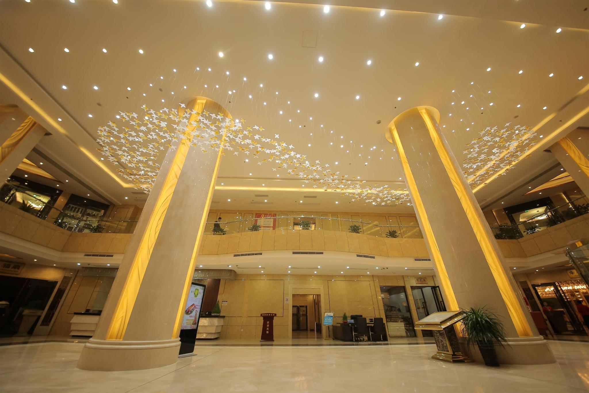 Photos of Lera Hotel · Stays