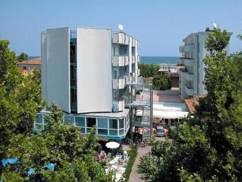 hotel dasamo recenze