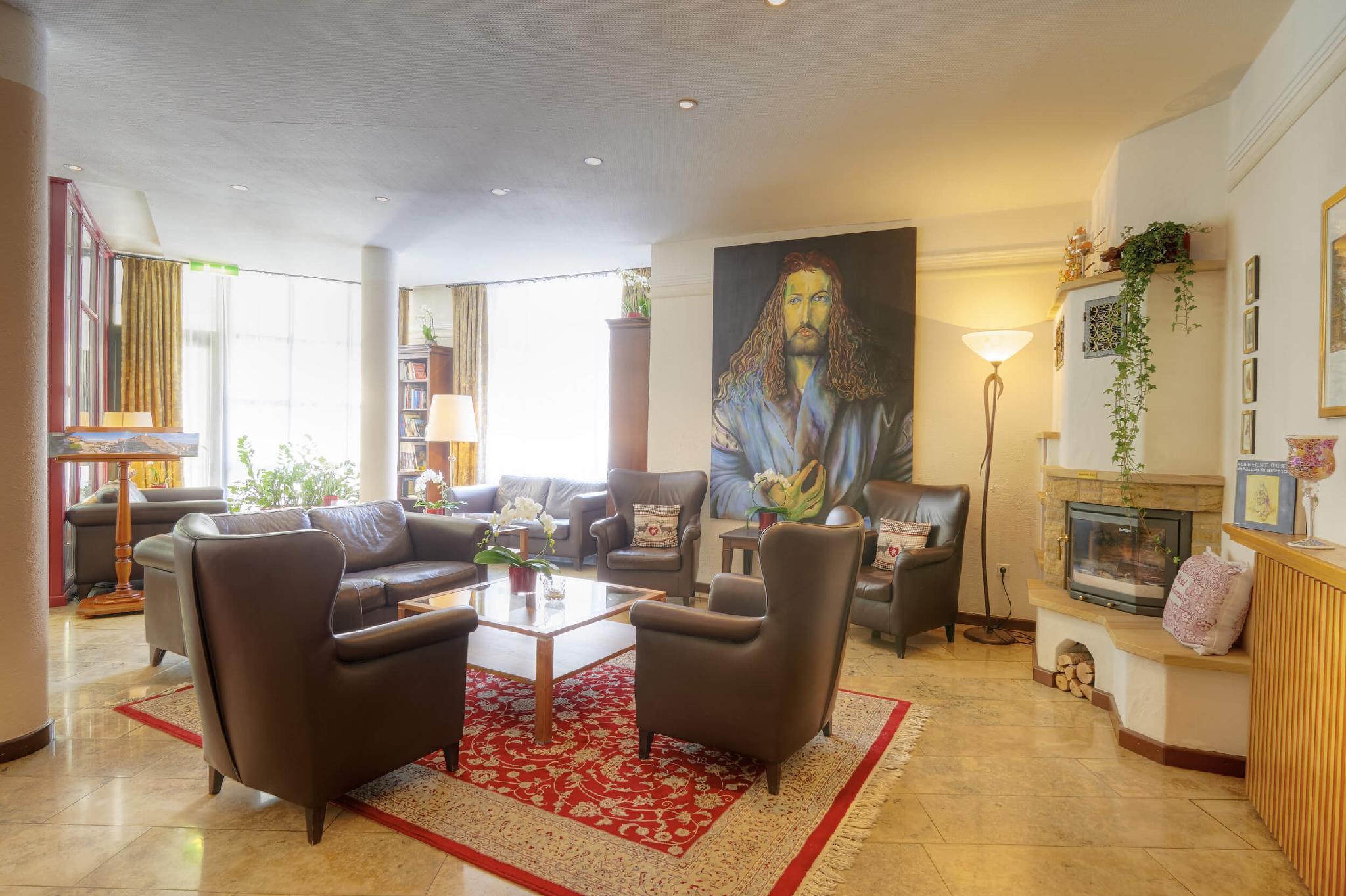 TOP Hotel Duerer - Photo 4