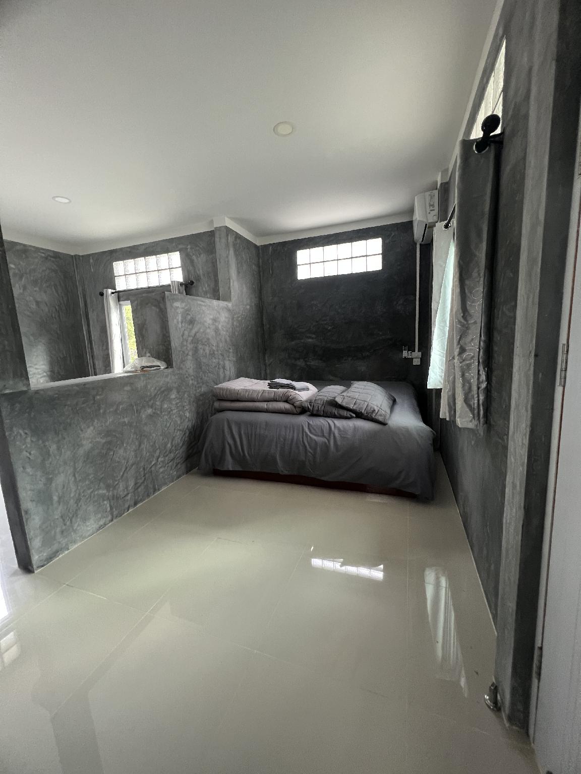 Koh Tao Little House