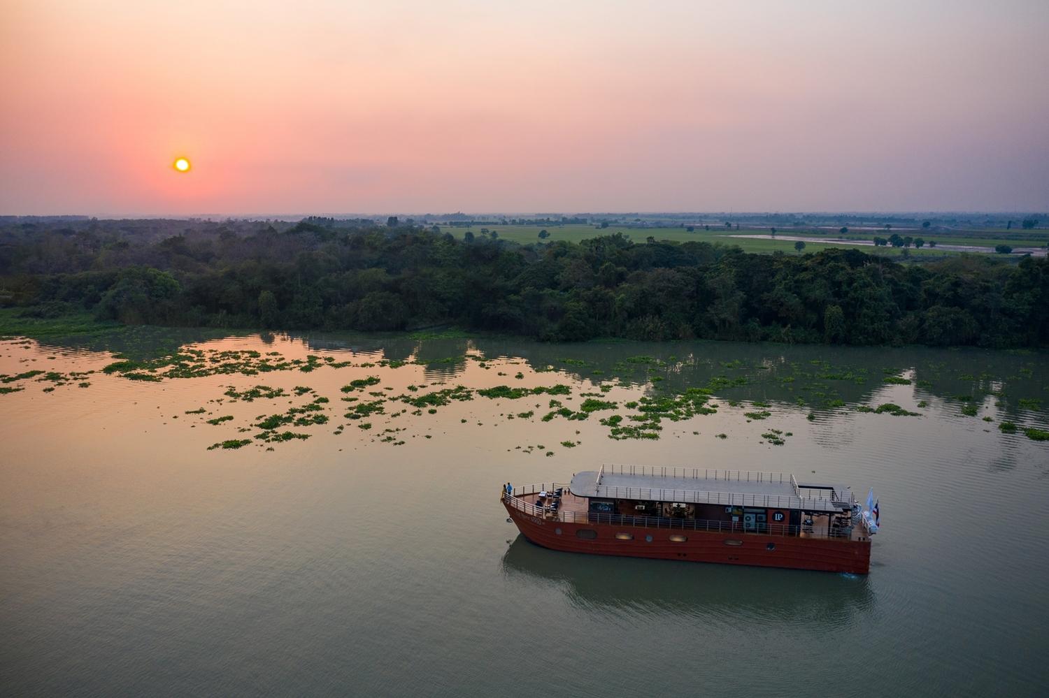 Loy Pela Voyages