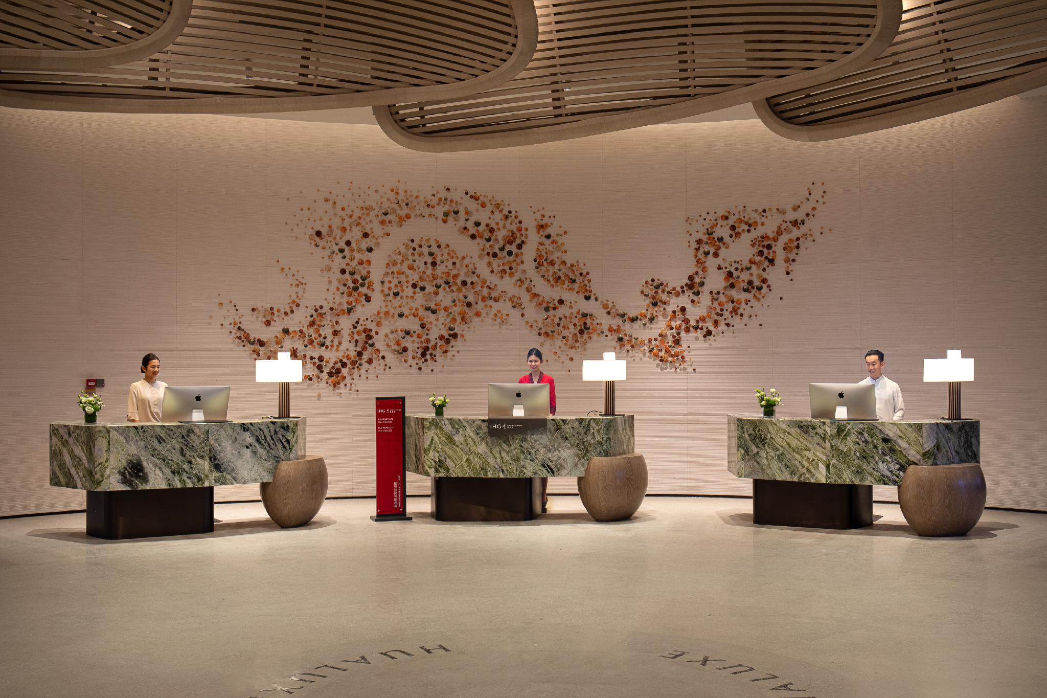 Hualuxe Sanya Yalong Bay Resort, an IHG Hotel in Sanya City | 2024 ...