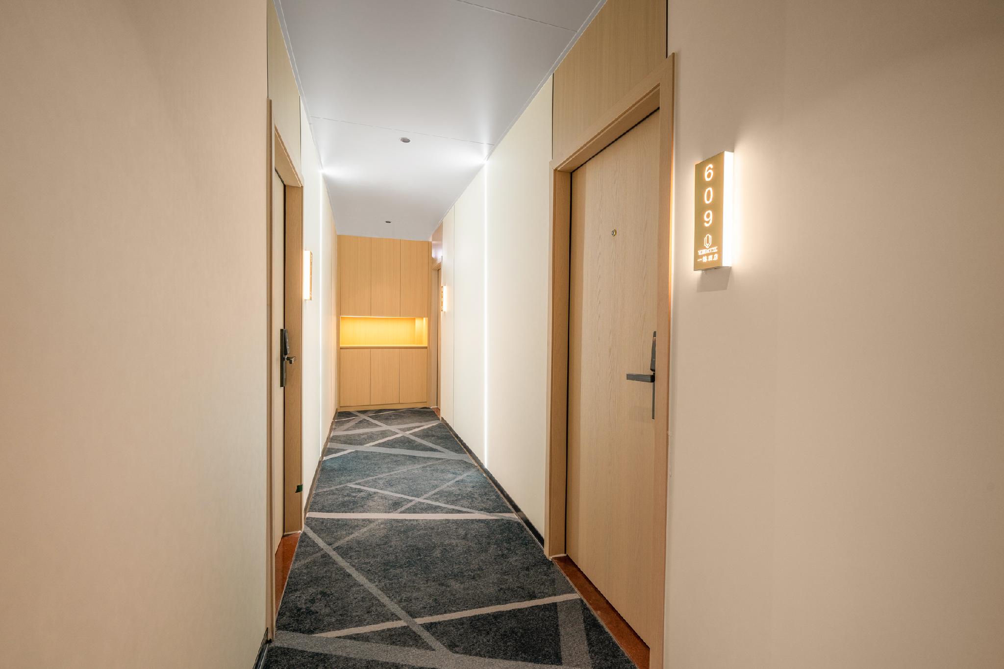 Guangzhou Yide Hotel (Zhuhai Plaza Subway Station) · Hotel setting