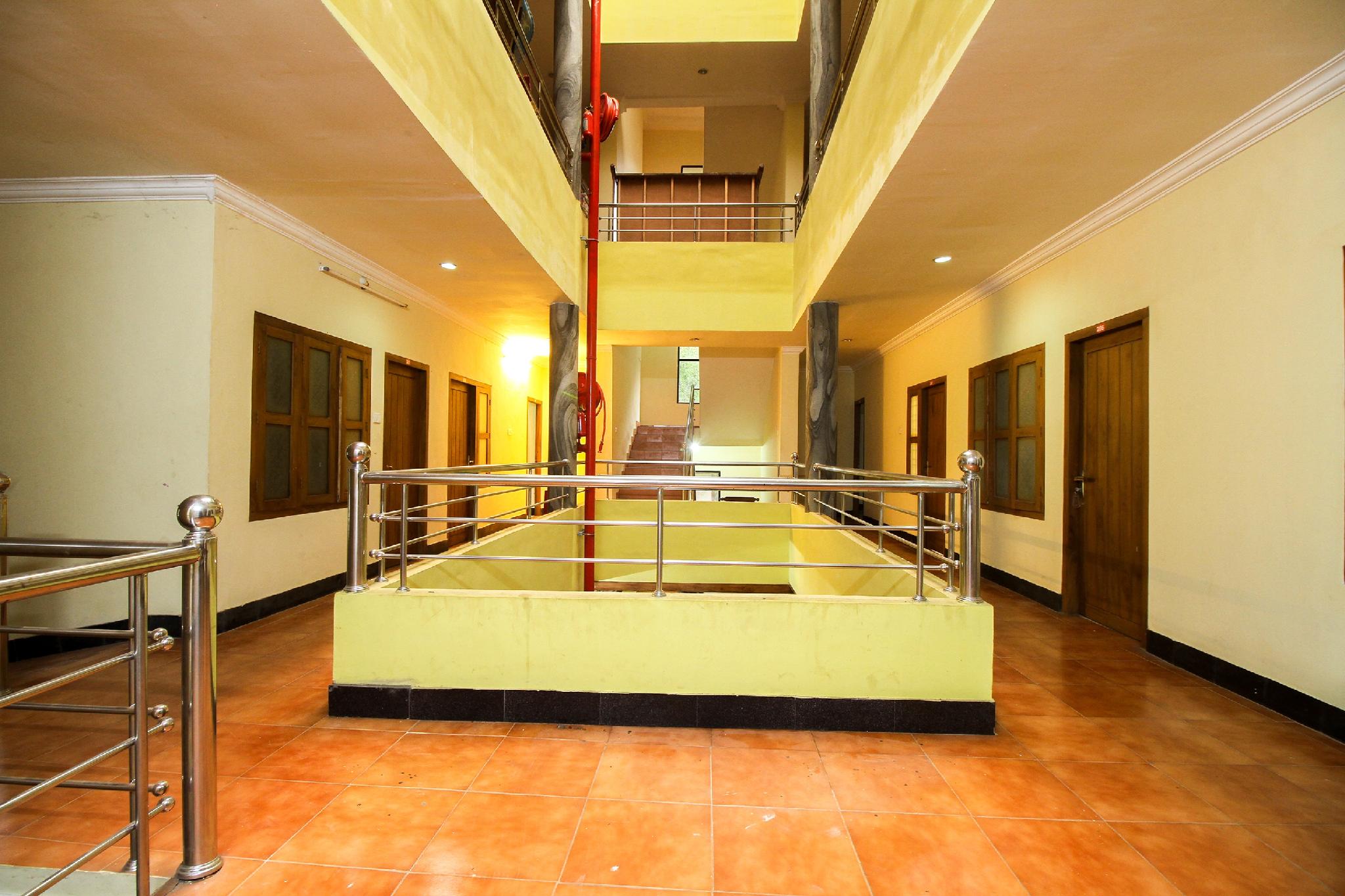 SPOT ON Mukkam Tourist Home in Kozhikode | 2024 Updated prices, deals ...