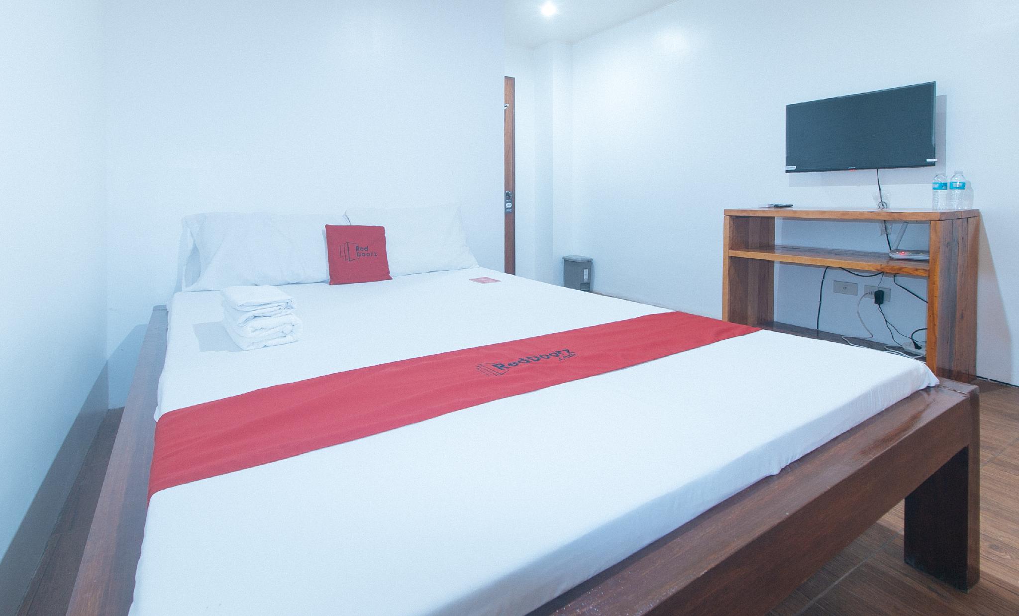 RedDoorz at Mina's Place 2 Banez Ville Tacloban