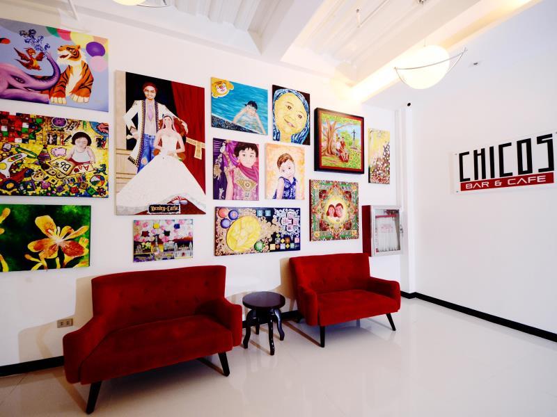 The ApplePeach House