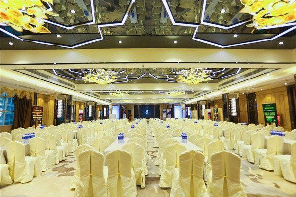 Lera Hotel · Hotel setting