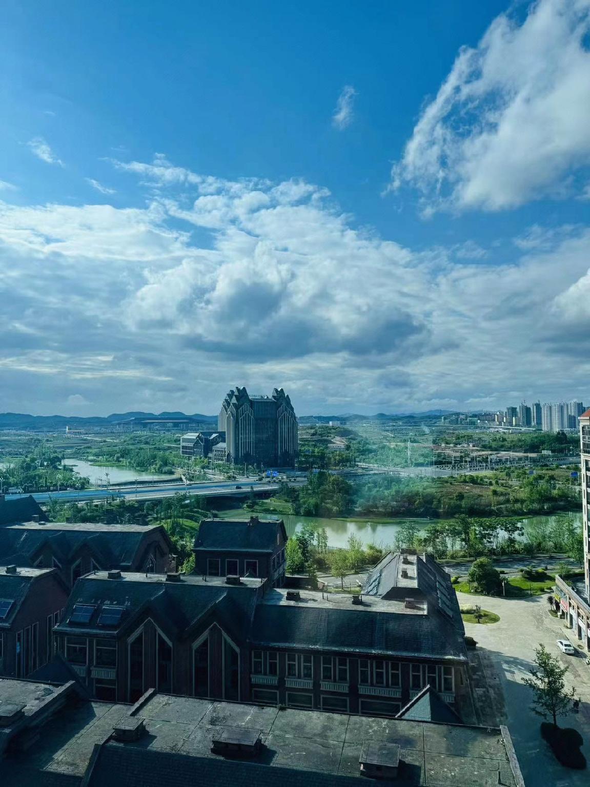 GELI Hotel Guiyang Gui'an High-Tech Zone High-Speed Railway Station