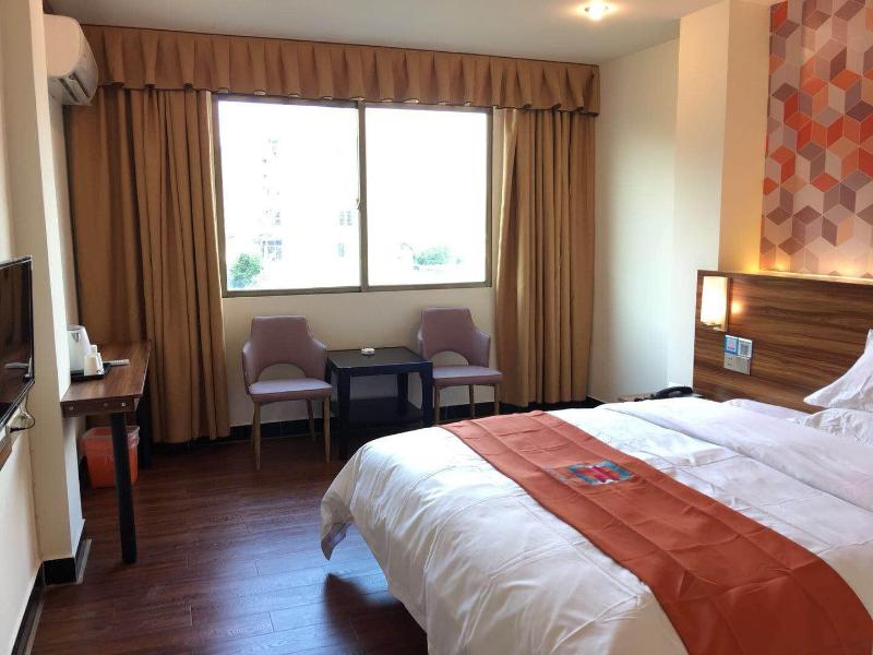 PAI Hotel Guangzhou Baiyun International Airport Zhongluotan Zhuliao Metro Station