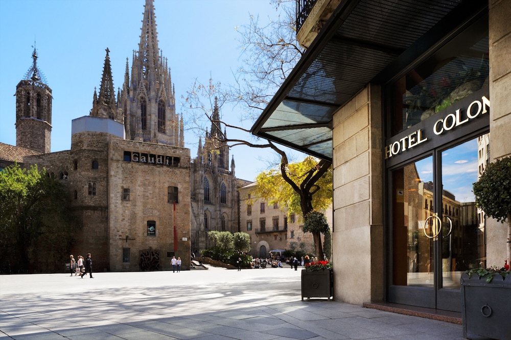 Lamaro Hotel Barcelona 5★ | Preferred Hotels & Resorts | Lifestyle Collection