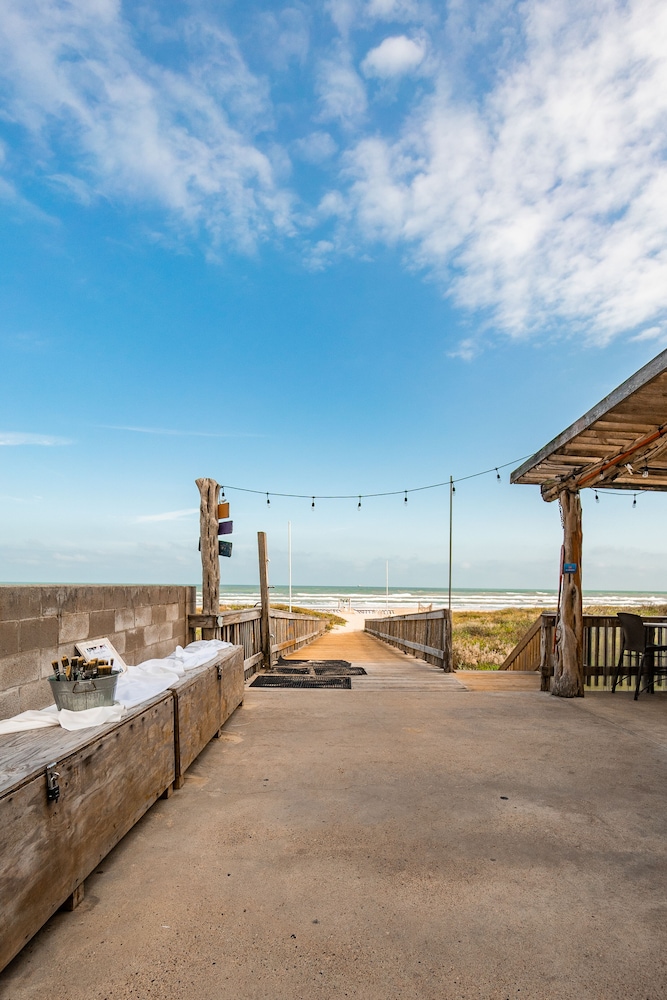 Holiday Inn Resort South Padre Island - Beach Front by IHG