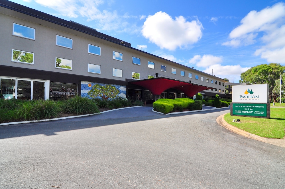 Hotels in Canberra