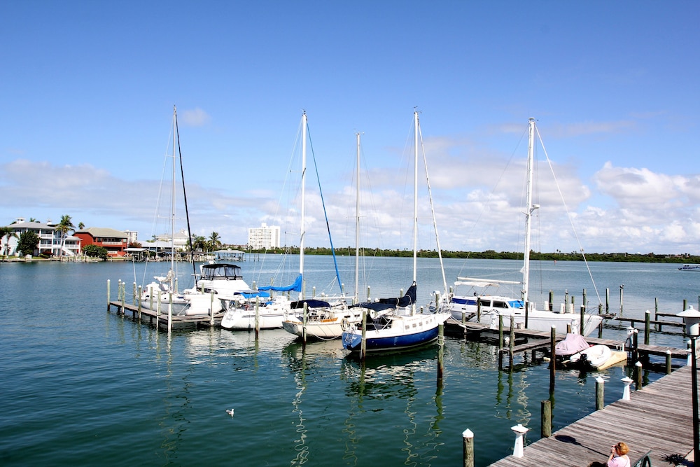 Chart House Suites on Clearwater Bay in Clearwater 2024 Updated