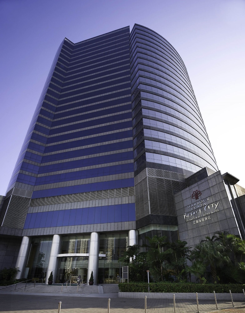 Harbour Plaza Resort City