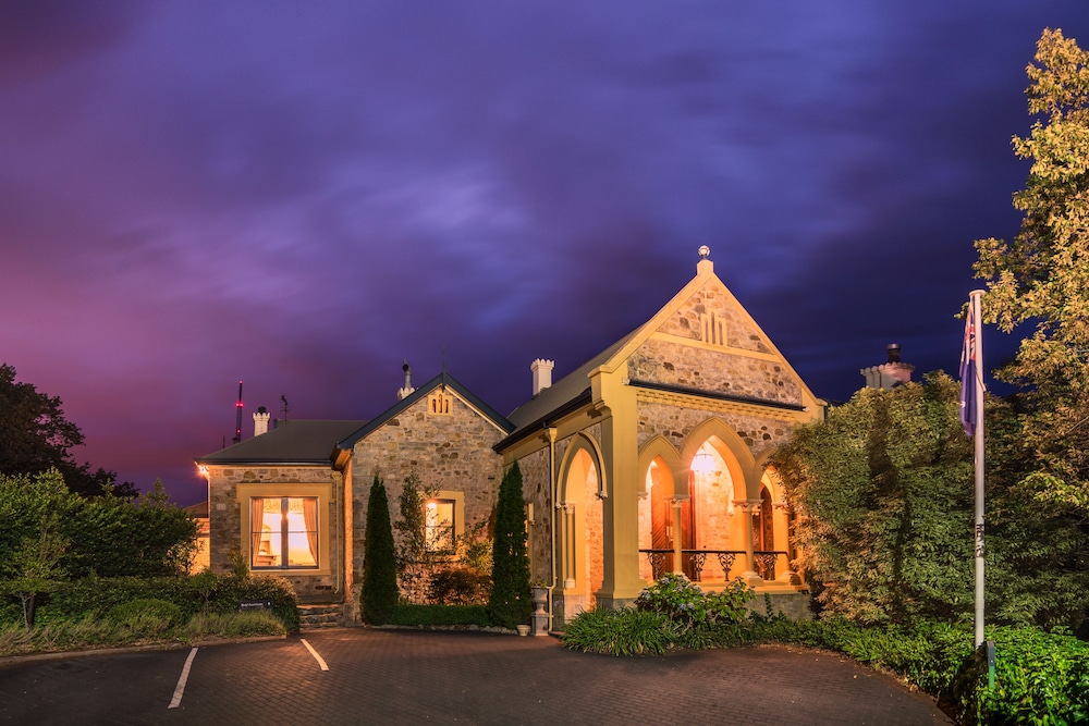 Mount Lofty House & Estate Adelaide Hills - Adults Retreat