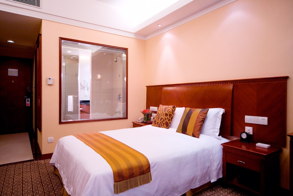 Ramada by Wyndham Pearl Guangzhou · Guest room