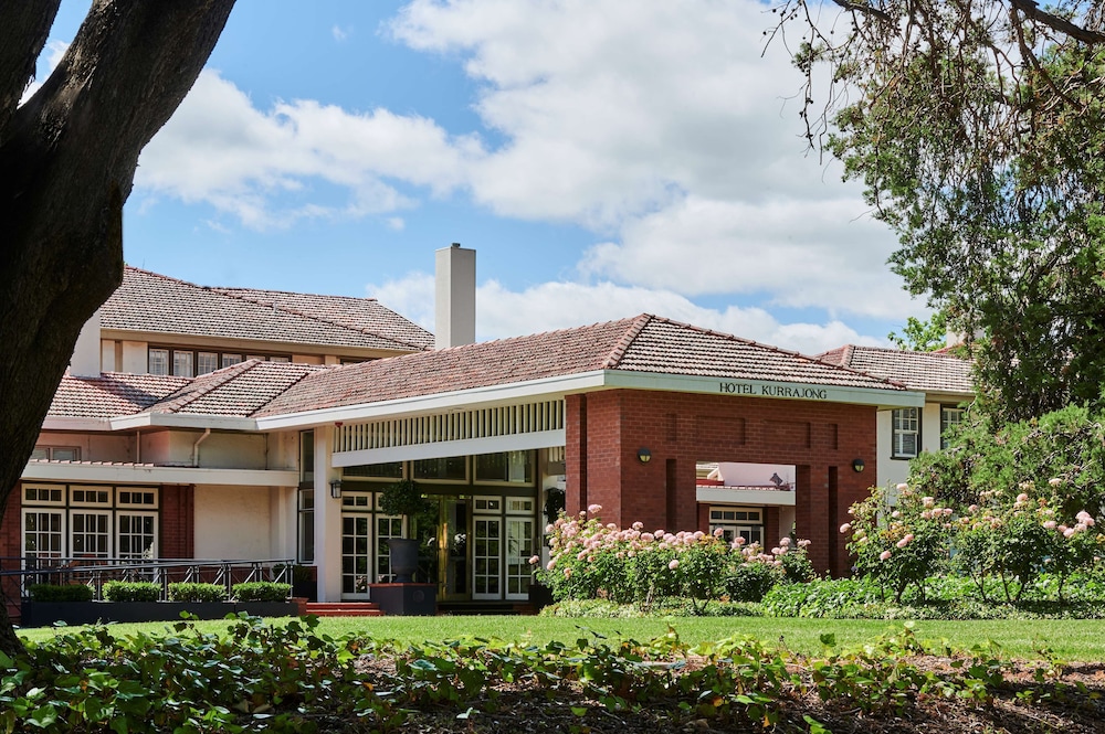 Hotel Kurrajong Canberra