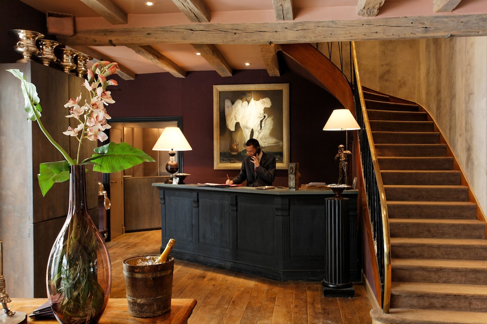 Cazaudehore, maison forestière de charme, restaurant gastronomique, terrasse ombragée et jardin