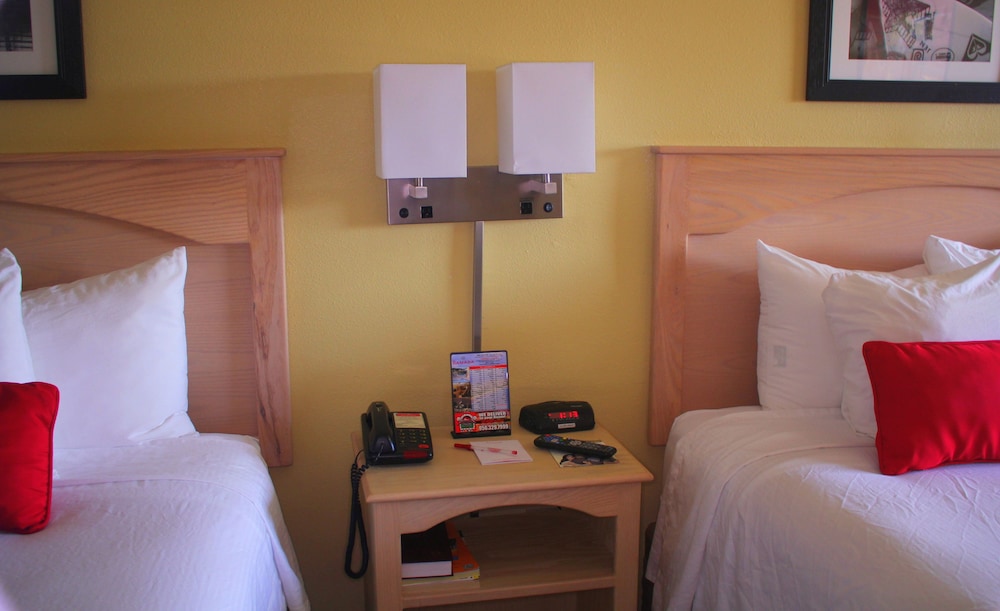 Ramada by Wyndham & Suites South Padre Island