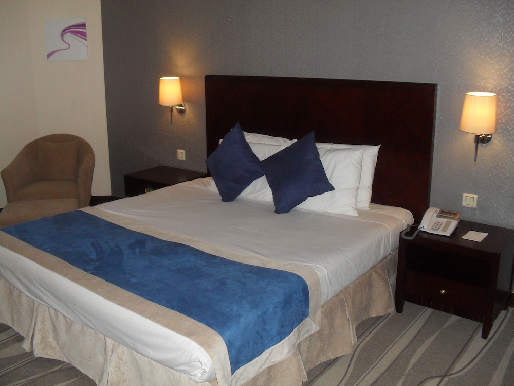 Mena Andalusia Riyadh