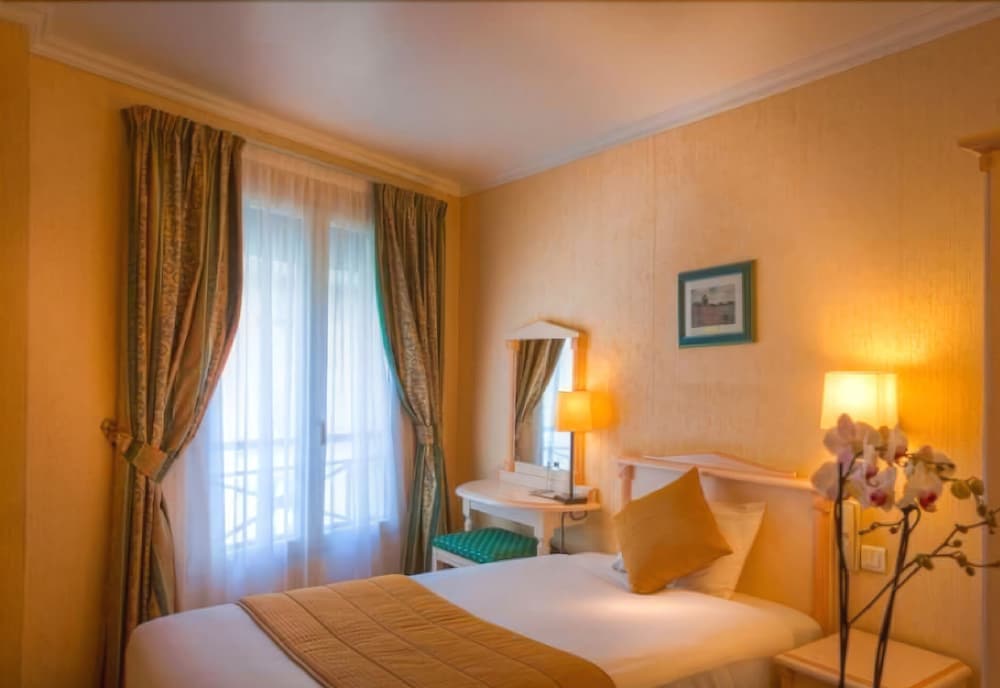 Hôtel Louvre Sainte Anne