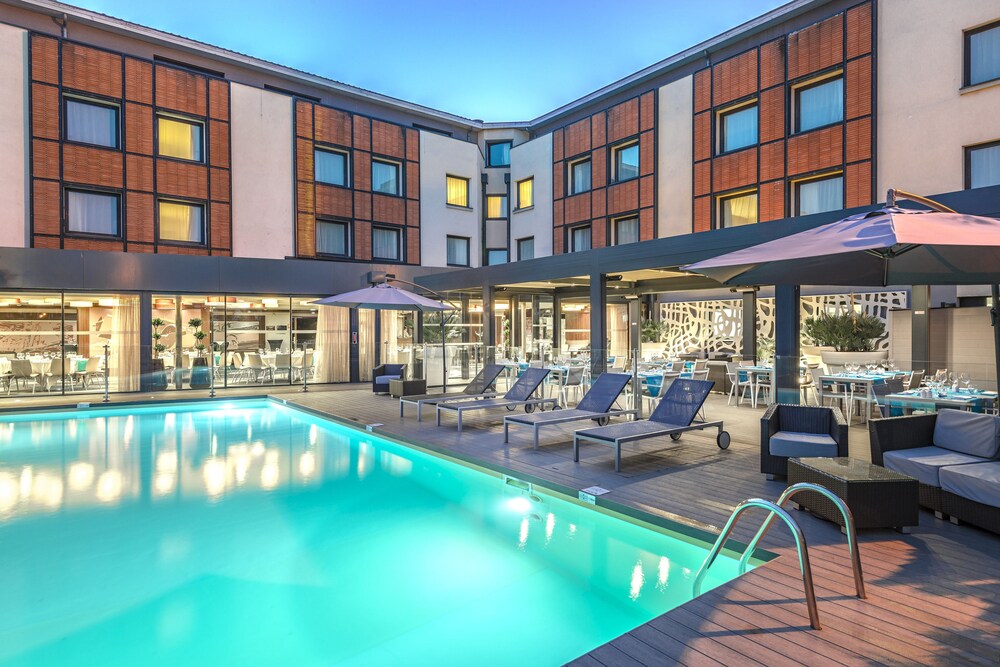 Holiday Inn Toulouse Airport by IHG