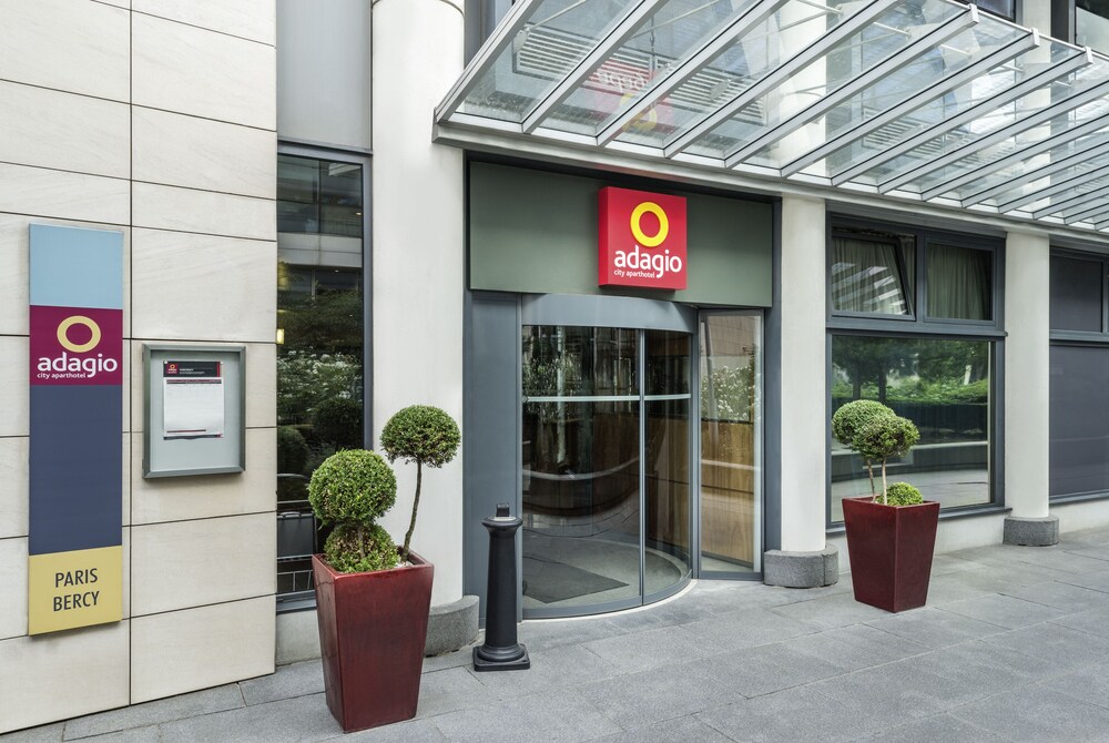 Aparthotel Adagio Paris Bercy Village