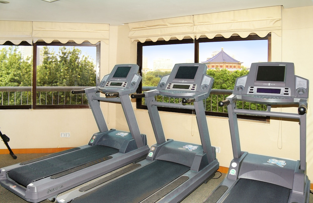 Guangdong Hotel · Hotel facilities