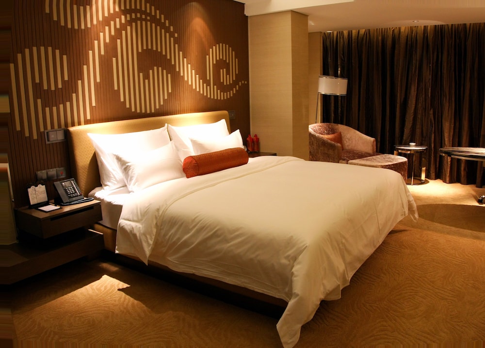Baiyun Hotel Guangzhou · Guest room