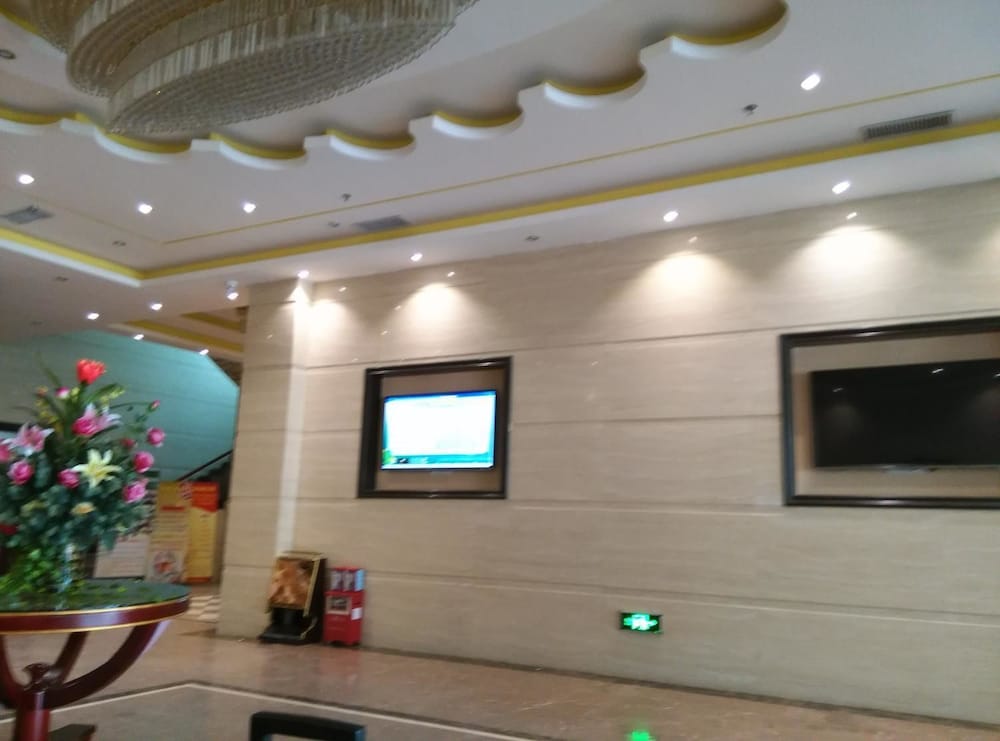 格林豪泰广州长隆欢乐世界员岗地铁站商务酒店 · 酒店环境