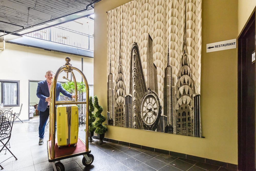 Airport Hotel Sydney