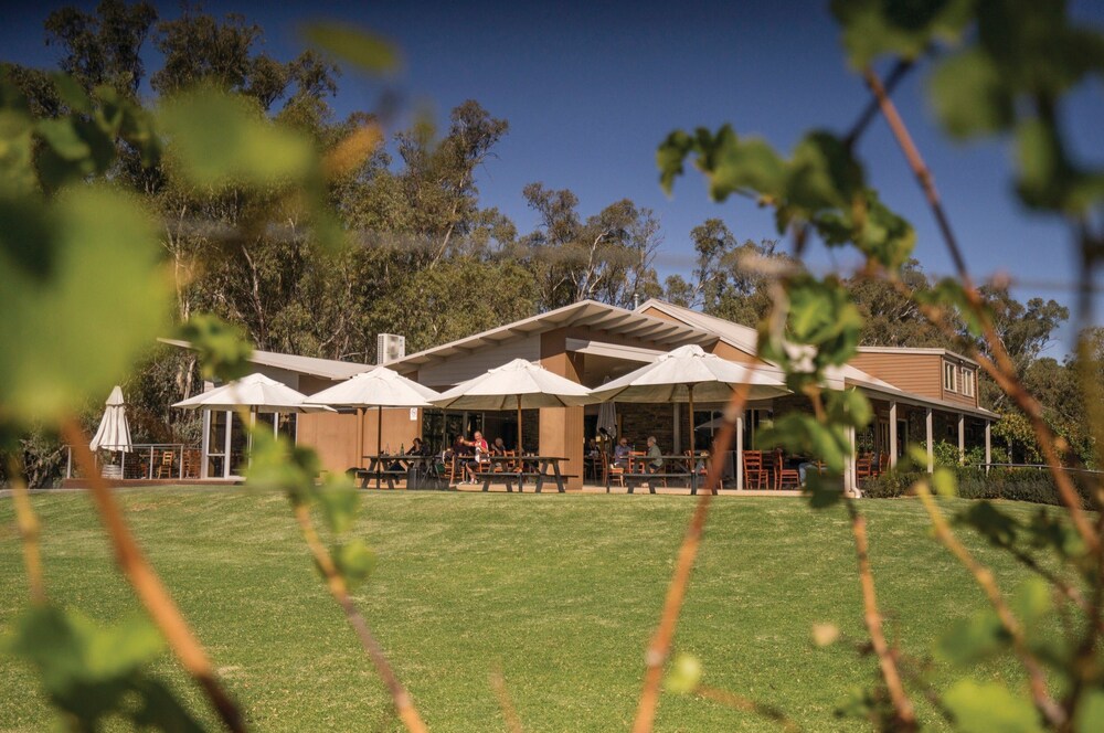 Hotels in Moama
