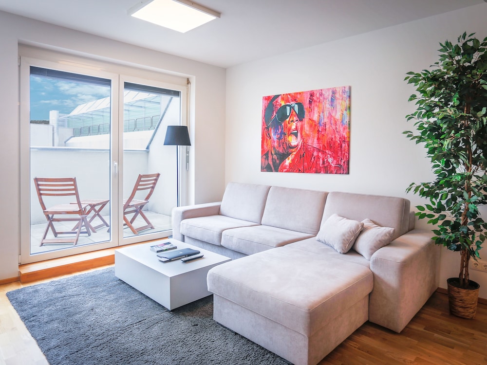 Curated visual reference: Vienna High End Penthouse Rentals Reference: Sky9 Penthouse Apartments In Vienna