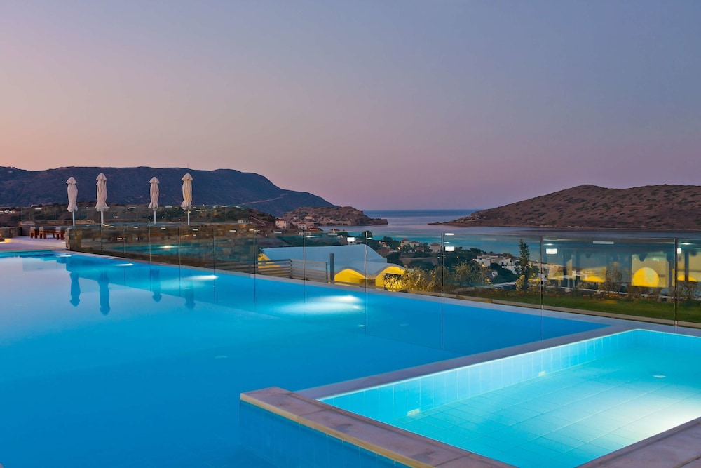 Royal Marmin Bay Boutique Art Hotel in Agios Nikolaos